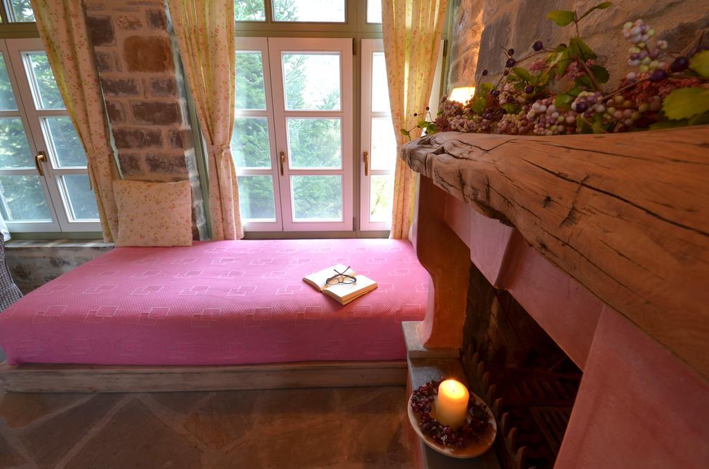 Papaevangelou Hotel Papingo Extérieur photo